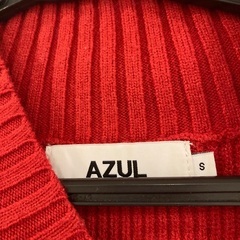 AZULニットの画像