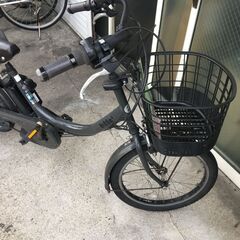 地域限定送料無料　ブリヂストン　ビッケ　三人乗り　12,3AH　子供乗せ　黒系　ギュットアニーズ　パスバビーアン　神戸市　電動自転車　の画像