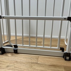 【受け渡し者決定】ベビーゲート　おくトビラ　日本育児の画像