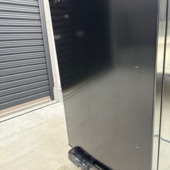 WR-2118BK 冷蔵庫 S-cubism ブラック 118L 2ドア　2017年の画像