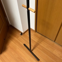 ハンガーポール 壁掛け コートハンガー ウォールハンガーの画像
