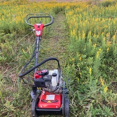マルヤマ　自走草刈り機　速刈り君　4WDの画像