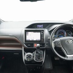 ✨自社ローン🤞内装が高級感満載なミニバンが入庫！！の画像