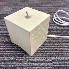 スイッチつきのレトロな延長コードの画像