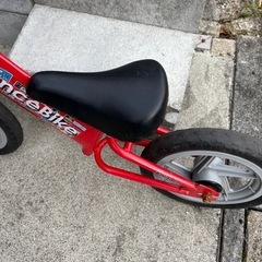 ストライダー　キックバイクの画像