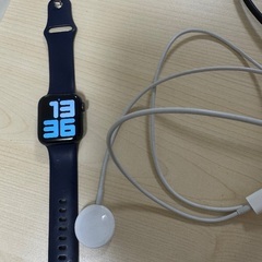 Apple Watch SEの画像