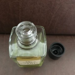 香水 CHANEL  N°19 (ナンバーフィフティーン)  オードトワレの画像