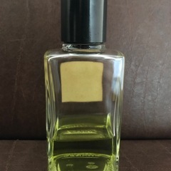 香水 CHANEL  N°19 (ナンバーフィフティーン)  オードトワレの画像