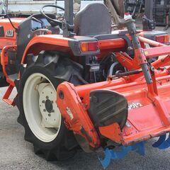 【SOLD OUT】クボタ トラクタ KL28 ハイスピード 自動水平 倍速 バックアップ 耕耘刃新品 オートヒッチ【簡易清掃・下取歓迎】【農機具でっく】【福岡】【トラクター】の画像