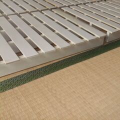 シングルベッド用　すのこ(引き渡し相談中）の画像