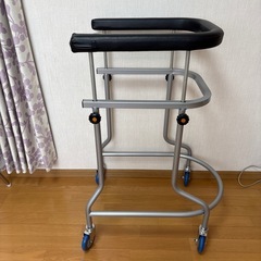 アルコー 歩行器 歩行車
の画像