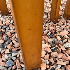 椅子3脚あります。探せばまだ何脚かあると思います。の画像