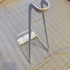 TOWER 掃除機立て　山崎実業の画像