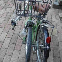 折畳み自転車　２０インチ　前カゴ付き　６段変速の画像