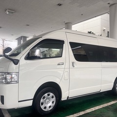 トヨタ  ハイエース グランドキャビンの画像