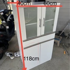 食器棚　ニトリの画像