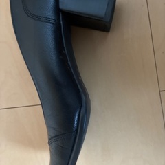 ing 革パンプス　24センチの画像
