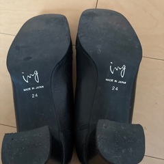 ing 革パンプス　24センチの画像