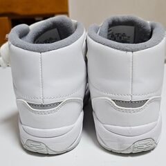 アシックス GD.WALKER MINI HI SUKUSUKU ハイカット スニーカーの画像