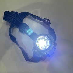 ②LEDヘッドライトの画像