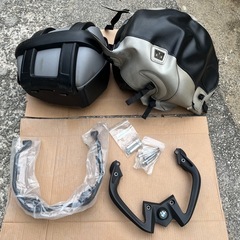 BMW F800S 純正パニアケース　左右セット　の画像