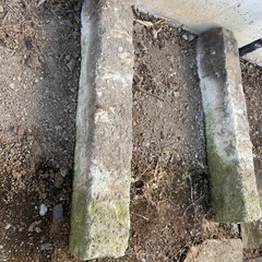 【お譲りの方決まりました】長方形　石の画像