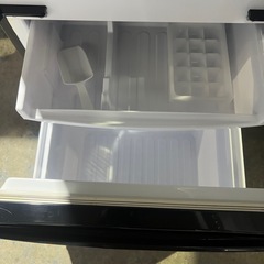 044 冷蔵庫 シャープ SJ-D14A 2015年製【まだまだ現役！激安！！メンテナンス済み)】の画像