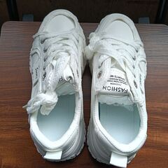 新品 24cm レディース スニーカー ホワイト シューズ 靴 カジュアル(924-Z)の画像