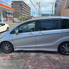 ホンダ　FREED hybridを格安でお譲りします！の画像