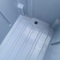 コロラドクーラーボックス72リットルの画像