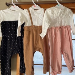 カバーオール　ロンパースの画像