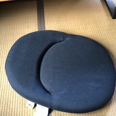 座椅子27セットの画像