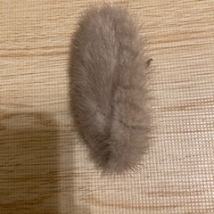 ヘアアクセサリー　ミンクの画像