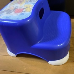 子供用踏み台の画像