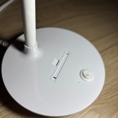 LEDデスクライト PORTEの画像