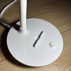 LEDデスクライト PORTEの画像