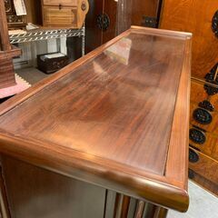 螺鈿細工｜透かし彫り｜水屋箪笥の画像