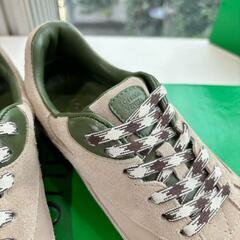 Bottega Veneta スエード スニーカー ベージュ チェック靴紐 レザーの画像