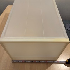 衣装ケースの画像