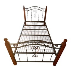 シングルベッドフレーム 鉄製 おしゃれの画像