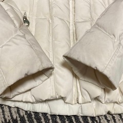 Calvin Klein ダウンジャケットの画像