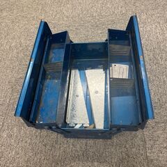 アンティークツールボックスの画像