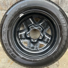 ジムニー背面タイヤの画像