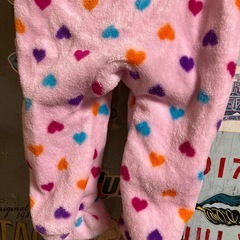ハート総柄 アウター 足付き 耳付きの画像