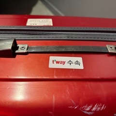 赤　スーツケース　Mサイズ
の画像