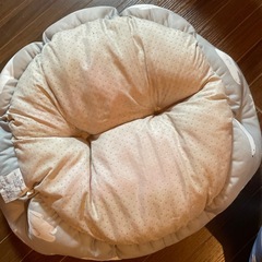 ペット用　クッション　グレーの画像