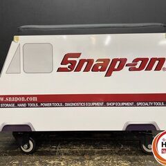 【久留米】【引き取り限定】【保管未使用品】Snap-on スナップオン SSX18P117 バン型 シートクリーパー 工具箱 耐荷重:200kg キャスター:4輪スイベル 限定生産品 ◆本体サイズ:W595×D423×H450mm ◆引き出し2段:W282×D443×H90mmの画像