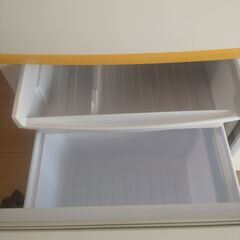 Sharp SJ-17E8 170L 冷蔵庫の画像