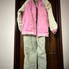 子供スキーウェア色違い
セットの画像
