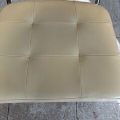 ★リユースのサカイ高崎店★TJ13244  椅子 ライトブラウン H81×D54×W48.5 クリーニング済みの画像